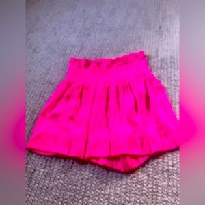 pink shorts!!
